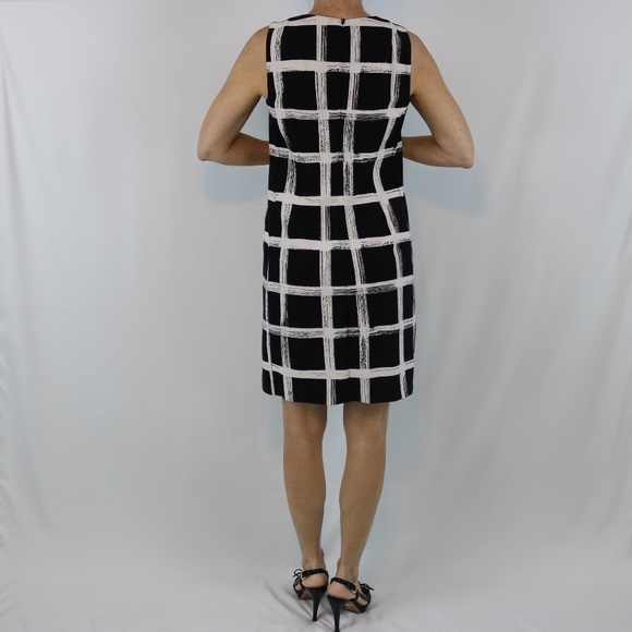 Eliza J retro-style shift black dress - Picture 4 of 7